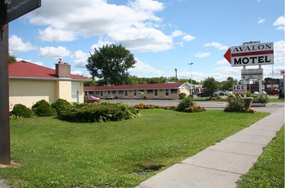 Avalon Motel Belleville Exteriér fotografie